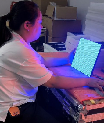 Shenzhen Led King Technology Co., Ltd. fabrika üretim hattı