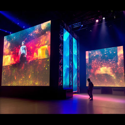 1920 x 1080 İç mekan LED ekranı 1500 nit parlaklık ve 8ms yanıt süresi