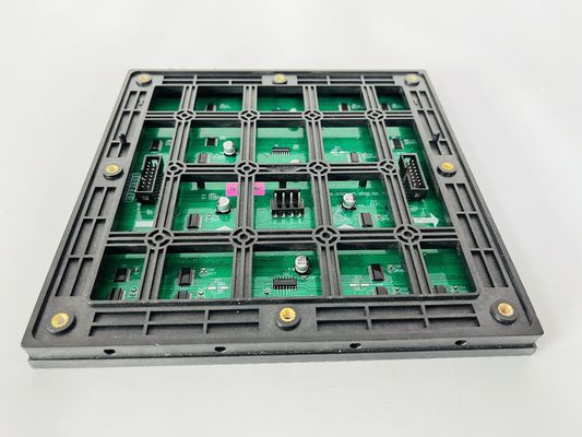 Su geçirmez SMD 2727 Dış P6 LED Ekran Modülü Tam Renkli ve 3840Hz-7680Hz Yenileme Hızı