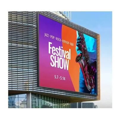 IP65 su geçirmez dökme alüminyum dolabı ve 1920Hz-3840Hz yenilenme hızı ile açık hava P5 LED Video Duvarı