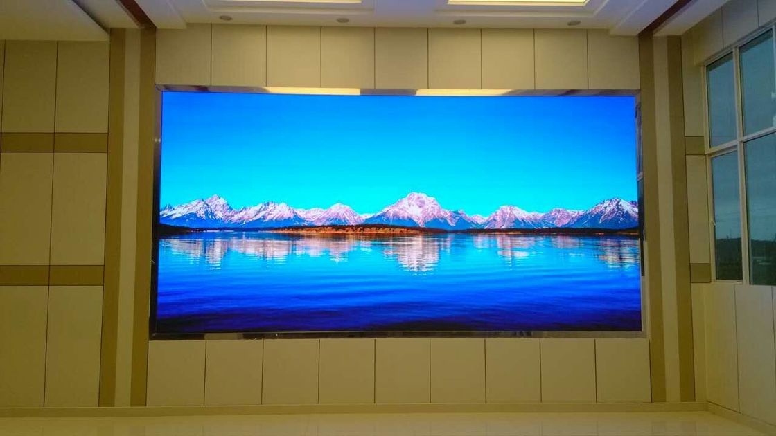 DVI P2 LED Ekranı Hafif Kapalı Tam Renkli LED Ekranı